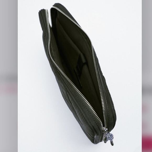 Zara Black Quilted NYLON LAPTOP CASE - Picture 4 of 11